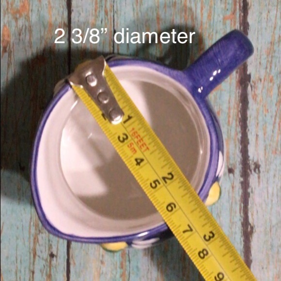 EUC - Vintage Oneida “Spring Daisy” Little Creamer -  3” Tall - Picture 6 of 7